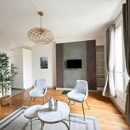 Fabulous Near Bercy Apartament