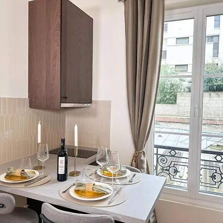 Cozy Near The Sorbonne