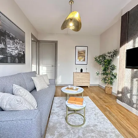 Cozy Near The Sorbonne Paris