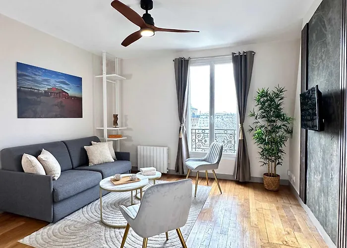 Fabulous Near Bercy