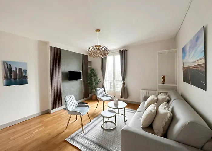 Fabulous Near Bercy *