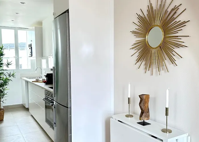 Fabulous Near Bercy *